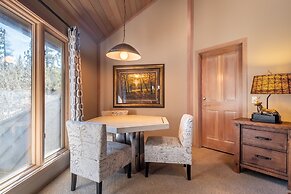 Heavenly Valley by Avantstay Home w Pool Sauna Hot Tub Game Room Tenni