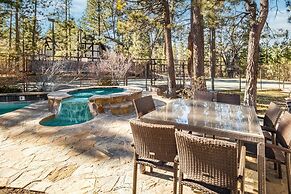 Heavenly Valley by Avantstay Home w Pool Sauna Hot Tub Game Room Tenni