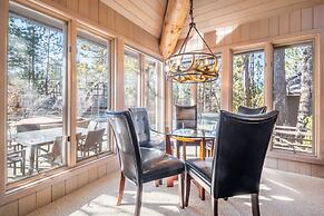 Heavenly Valley by Avantstay Home w Pool Sauna Hot Tub Game Room Tenni