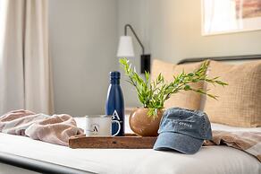 Quiet River Bend Cabin by Avantstay 35 Mins to Mt Bachelor 10 Mins to 