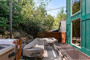 Red Hawk by Avantstay Charming Cabin w Theatre Spa 5mins to Deer Valle