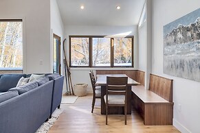 Quicksilver by Avantstay Park City Town House in Great Location