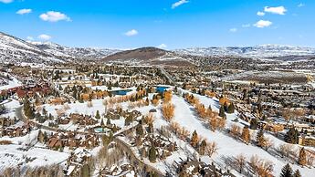 Quicksilver by Avantstay Park City Town House in Great Location