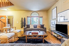 River Rock by Avantstay 8 Bedroom Ski Estate w Hot Tub Movie Theatre 1