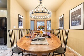 River Rock by Avantstay 8 Bedroom Ski Estate w Hot Tub Movie Theatre 1