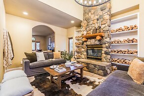 River Rock by Avantstay 8 Bedroom Ski Estate w Hot Tub Movie Theatre 1