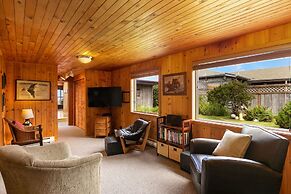 The Pilot House by Avantstay Stunning Home Right On Arch Cape Beach