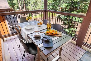 Teddy by Avantstay Majestic Cabin in Big Bear w Balcony