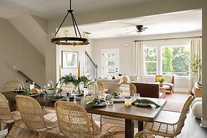 Mccreery by Avantstay Stylish Spacious Nashville Flat w Modern Design