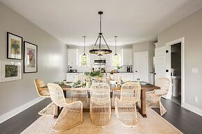 Mccreery by Avantstay Stylish Spacious Nashville Flat w Modern Design