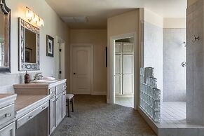 Wilson Creek Manor By Avantstay Sleeps 24 Amazing Estate w Pool Game R