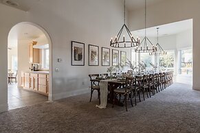 Wilson Creek Manor By Avantstay Sleeps 24 Amazing Estate w Pool Game R