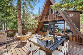 Horizon by Avantstay Stunning A-frame Cabin w Hot Tub Billiards Lake V