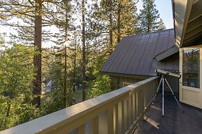 Everett by Avantstay 5mins to Palisades Tahoe w HOT TUB