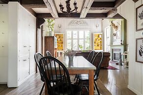 Everett by Avantstay 5mins to Palisades Tahoe w HOT TUB