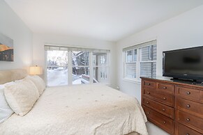 Etta Place 1 by Avantstay Ski In Ski Out Unit w Views of the Slopes