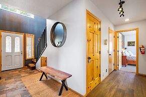 Endless View Lodge by Avantstay Incredible Views Close To Bear Mountai