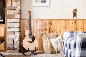 Jumper By Avantstay Serene Stylish Cabin w Hot Tub