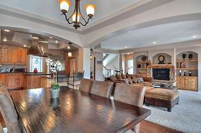 Boulder Bay Lodge by Avantstay Boulder Bay Home w Hot Tub Large Patio 