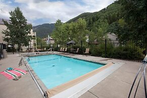Viking Lodge 319 by Avantstay Great Ski Access w Communal Pool Hot Tub