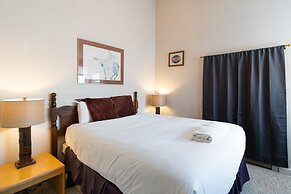 Viking Lodge 319 by Avantstay Great Ski Access w Communal Pool Hot Tub