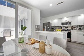 Sea Breeze by Avantstay Across From Fort Lauderdale Beach Pool Out Doo