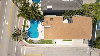 Sea Breeze by Avantstay Across From Fort Lauderdale Beach Pool Out Doo
