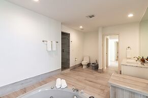 Sea Breeze by Avantstay Across From Fort Lauderdale Beach Pool Out Doo