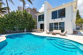 Sea Breeze by Avantstay Across From Fort Lauderdale Beach Pool Out Doo
