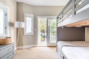 High Tide By Avantstay Incredible Beach Front Home w Pool