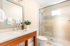 High Tide By Avantstay Incredible Beach Front Home w Pool