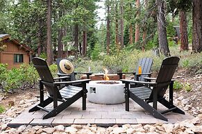 Timberline by Avantstay Stunning Chalet Cabin w Hot Tub Pool Table Hom