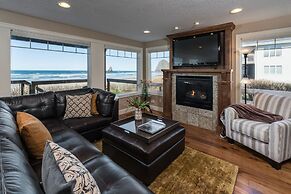 Blue Starfish by Avantstay Ocean Views Direct Cannon Beach Access