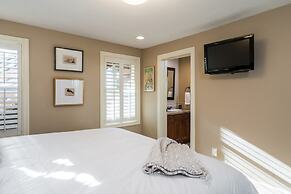 Blue Starfish by Avantstay Ocean Views Direct Cannon Beach Access