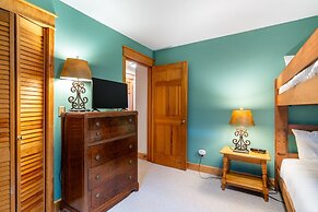 Smuggler B by Avantstay Excellent Condo Within Walking Distance Of Lif