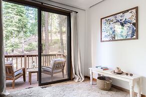 Wolfe by Avantstay 5mins Northstar w Hot Tub Fireplace 2 Private Decks