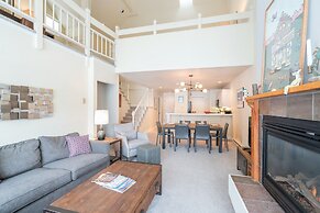 Etta Place Too 113 by Avantstay Close to Town The Slopes In Complex w 