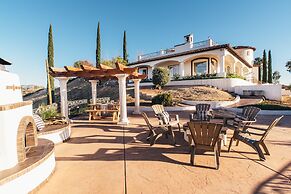 Via del Sur by Avantstay Private Spanish Villa w Views Walk to Winerie