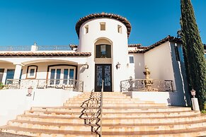 Via del Sur by Avantstay Private Spanish Villa w Views Walk to Winerie