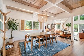 Oak and Luna by Avantstay Beautiful Big Bear Home w Hot Tub Home Theat