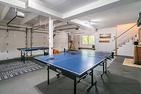 Oak and Luna by Avantstay Beautiful Big Bear Home w Hot Tub Home Theat