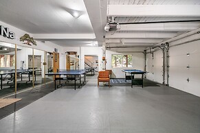 Oak and Luna by Avantstay Beautiful Big Bear Home w Hot Tub Home Theat