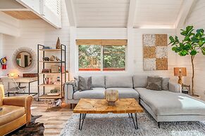 Oak and Luna by Avantstay Beautiful Big Bear Home w Hot Tub Home Theat