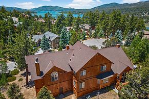 Linaker Lodge by Avantstay Gorgeous Cabin in Big Bear w Views
