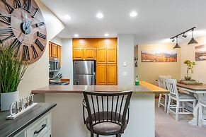 Cimarron Lodge 14 by Avantstay Ski-in Ski-out Property in Complex w Tw