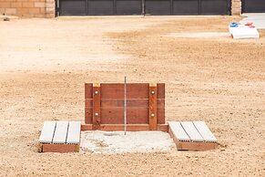 Flora by Avantstay Modern Private Desert Oasis on Large Grounds w Pool