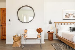 Flora by Avantstay Modern Private Desert Oasis on Large Grounds w Pool