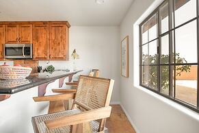 Flora by Avantstay Modern Private Desert Oasis on Large Grounds w Pool