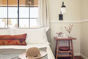 Flora by Avantstay Modern Private Desert Oasis on Large Grounds w Pool