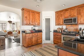 Flora by Avantstay Modern Private Desert Oasis on Large Grounds w Pool